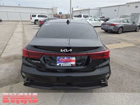 Used 2024 Kia Forte LXS FWD image 23