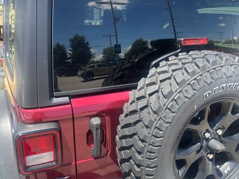 Used 2021 Jeep Wrangler Unlimited Sport AWD/4WD image 9