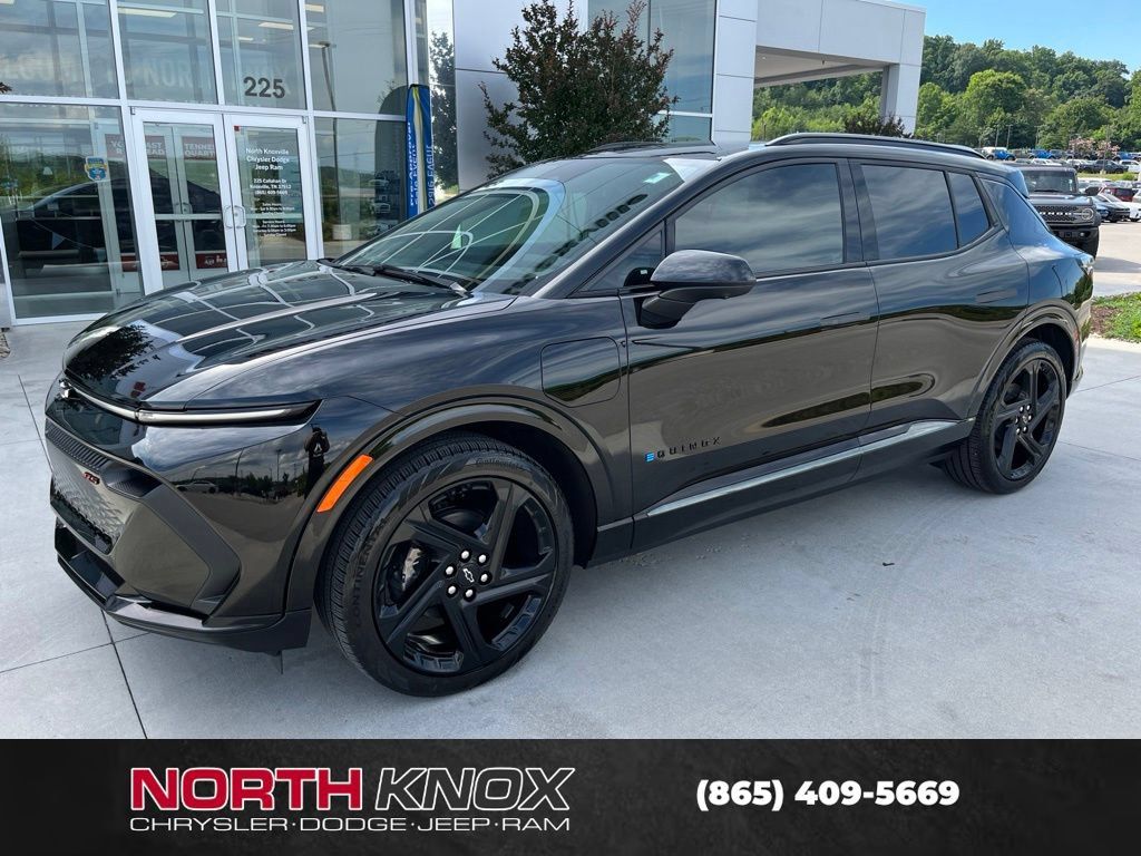 Used 2026 Chevrolet Equinox EV RS FWD image 1