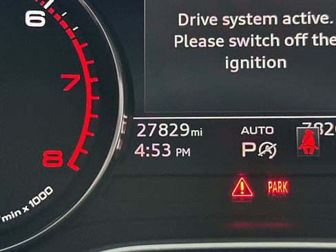 Used 2023 Audi Q5 2.0T Premium w/ Convenience Package image 26