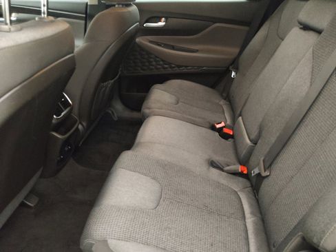 Used 2020 Hyundai Santa Fe SE FWD image 18