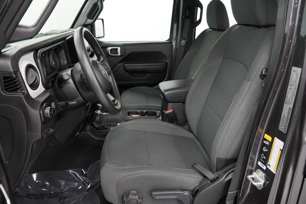Certified 2024 Jeep Wrangler Unlimited Sport AWD/4WD image 3