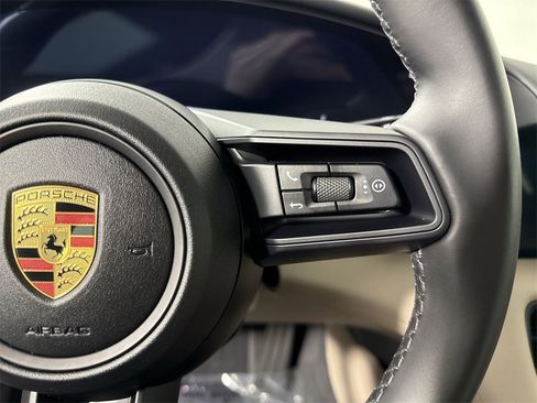 Certified 2021 Porsche Taycan 4S image 39