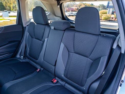 Used 2023 Subaru Forester Premium image 19