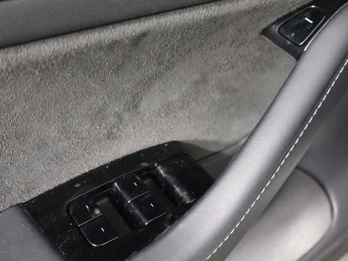 Used 2019 Tesla Model 3 Long Range AWD/4WD image 19
