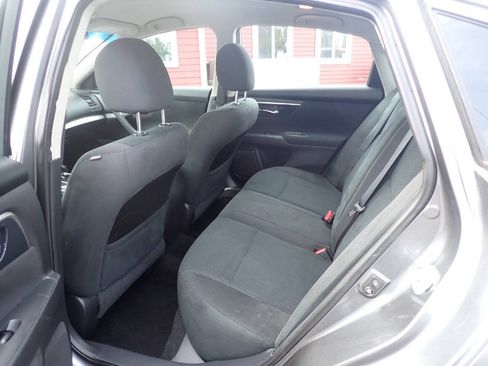 Used 2014 Nissan Altima 2.5 S FWD image 9
