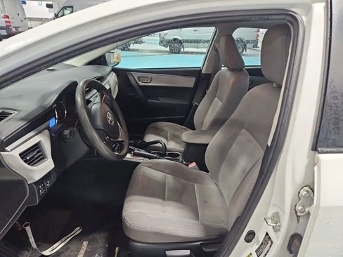 Used 2014 Toyota Corolla LE FWD image 5