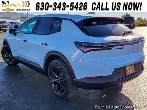 New 2026 Chevrolet Equinox EV LT image 7