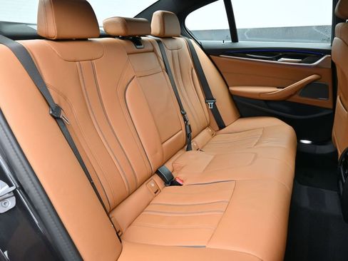 Used 2023 BMW 540i xDrive w/ Premium Package AWD/4WD image 25