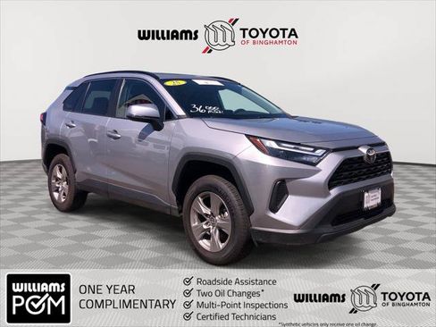 Certified 2025 Toyota RAV4 XLE AWD/4WD image 1