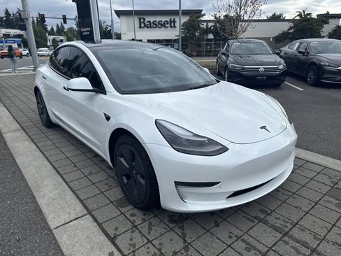 Used 2023 Tesla Model 3 Long Range AWD/4WD image 3