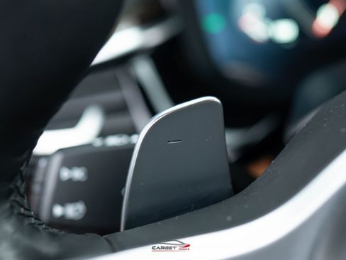 Used 2019 BMW M550i xDrive image 29