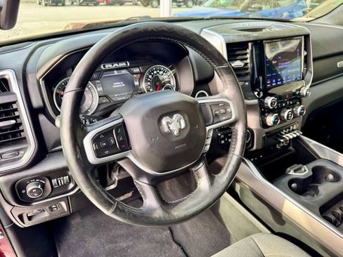 Used 2019 RAM 1500 Big Horn AWD/4WD image 11