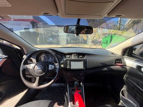 Used 2019 Nissan Sentra S FWD image 15