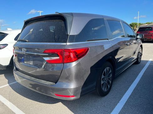 Used 2023 Honda Odyssey EX-L image 3