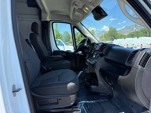 Used 2023 RAM ProMaster 3500 FWD image 18