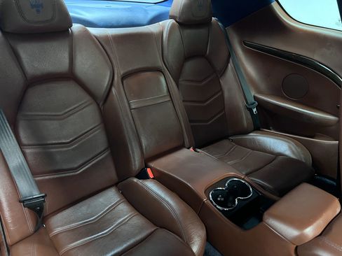 Used 2016 Maserati GranTurismo Sport image 18