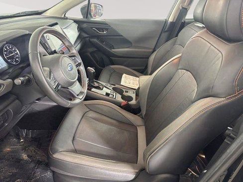 Certified 2024 Subaru Crosstrek 2.5i Limited w/ Crosstrek Mirror Package image 8