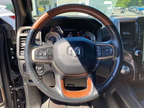Used 2021 RAM 1500 Limited image 15