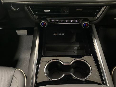 New 2026 Chevrolet Suburban Premier w/ Sun And Tow Package image 7