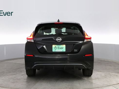Used 2024 Nissan Leaf SV Plus image 13