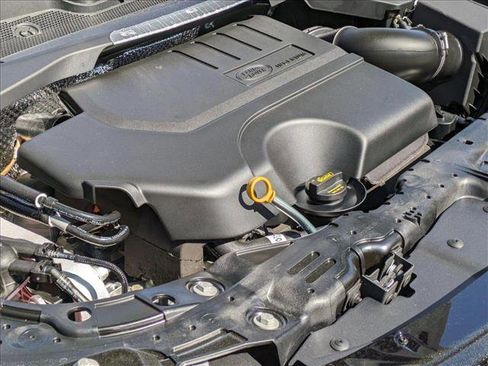 New 2026 Land Rover Range Rover Evoque S image 19