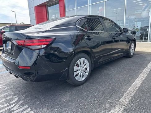 Used 2020 Nissan Sentra S FWD image 11