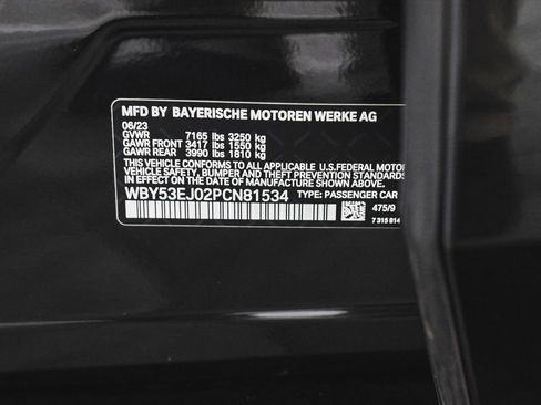 Used 2023 BMW i7 xDrive60 w/ Parking Assistance Package AWD/4WD image 18