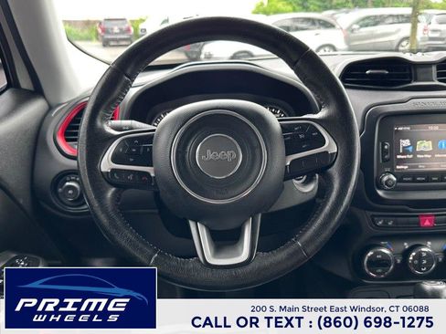 Used 2015 Jeep Renegade Trailhawk w/ Premium Leather Group AWD/4WD image 20