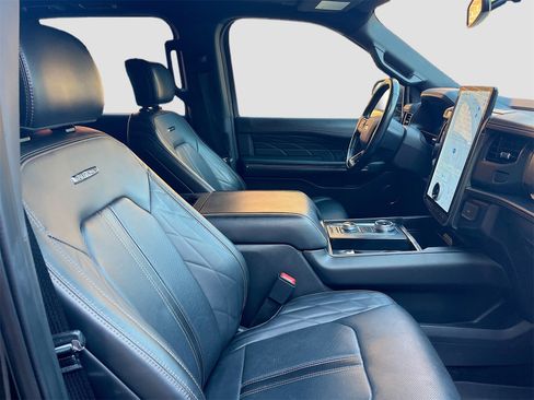 Used 2021 Dodge Charger R/T image 31