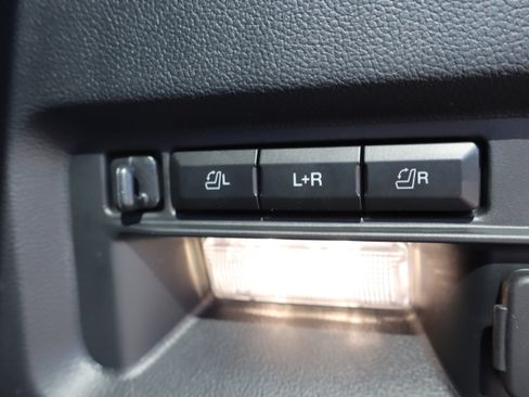 New 2026 Ford Explorer Tremor w/ Tremor Convenience Package AWD/4WD image 29
