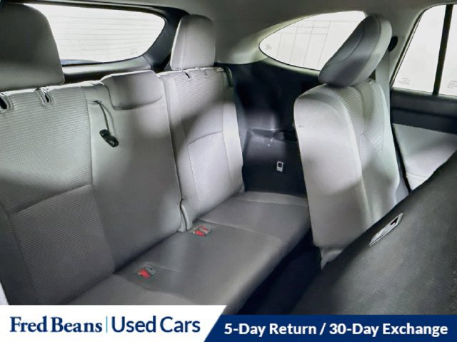 Used 2022 Toyota Highlander LE AWD/4WD image 31