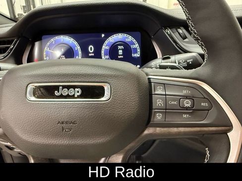 New 2026 Jeep Grand Cherokee Altitude AWD/4WD image 10