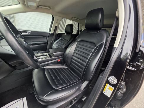 Used 2024 Ford Edge SEL AWD/4WD image 10