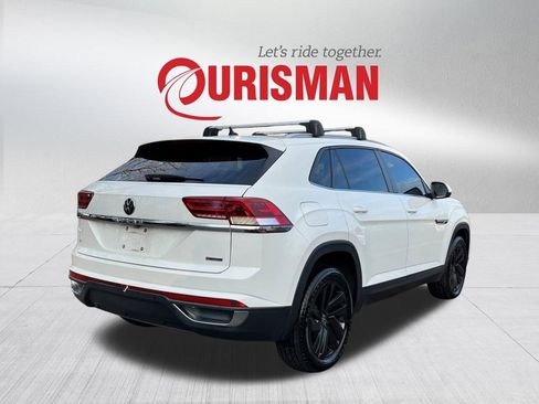 Used 2020 Volkswagen Atlas Cross Sport SE w/ Panoramic Sunroof Package image 4