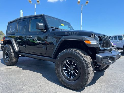 Used 2025 Jeep Wrangler Unlimited Sport AWD/4WD image 47