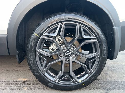 New 2026 Nissan Kicks SR w/ SR Premium Package AWD/4WD image 19