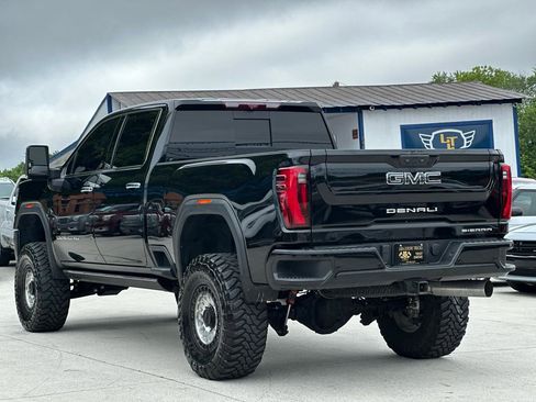 Used 2024 GMC Sierra 2500 Denali Ultimate w/ Max Trailering Package AWD/4WD image 5