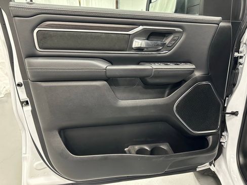 Used 2025 RAM 1500 Laramie image 8