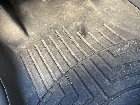 Used 2019 Hyundai Ioniq SEL image 17