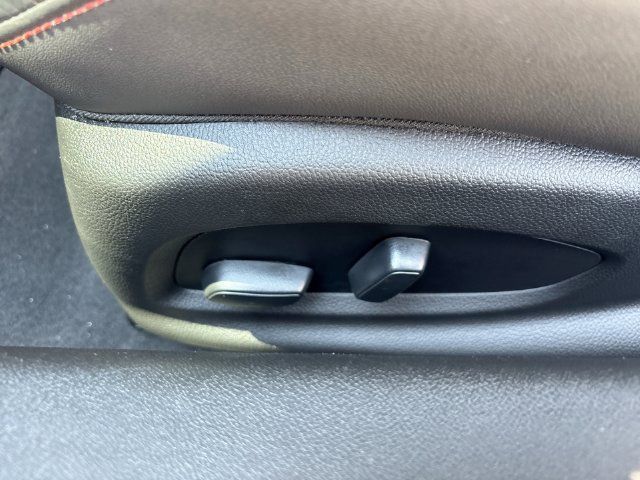 Used 2022 Chevrolet Camaro ZL1 RWD image 12