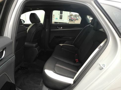 Used 2025 Kia K5 GT-Line w/ GT-Line Premium Package image 20