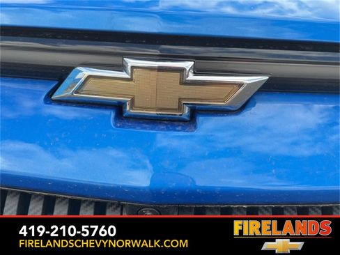 New 2026 Chevrolet Equinox EV LT image 3