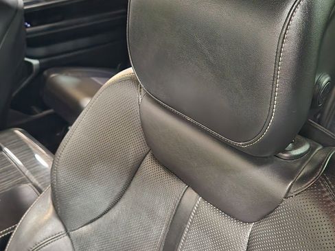 Used 2022 Jeep Wagoneer Series II w/ Premium Group I image 35