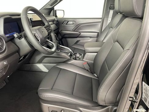 New 2026 Chevrolet Colorado Trail Boss image 2