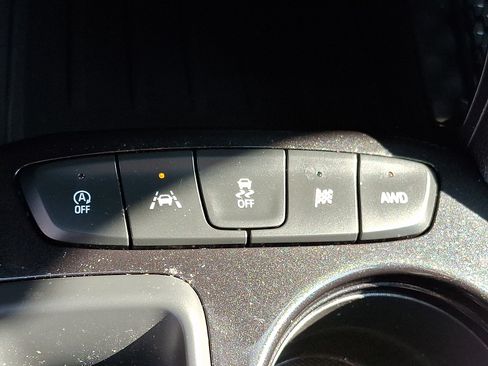 Used 2023 Chevrolet TrailBlazer LT w/ Convenience Package AWD/4WD image 24
