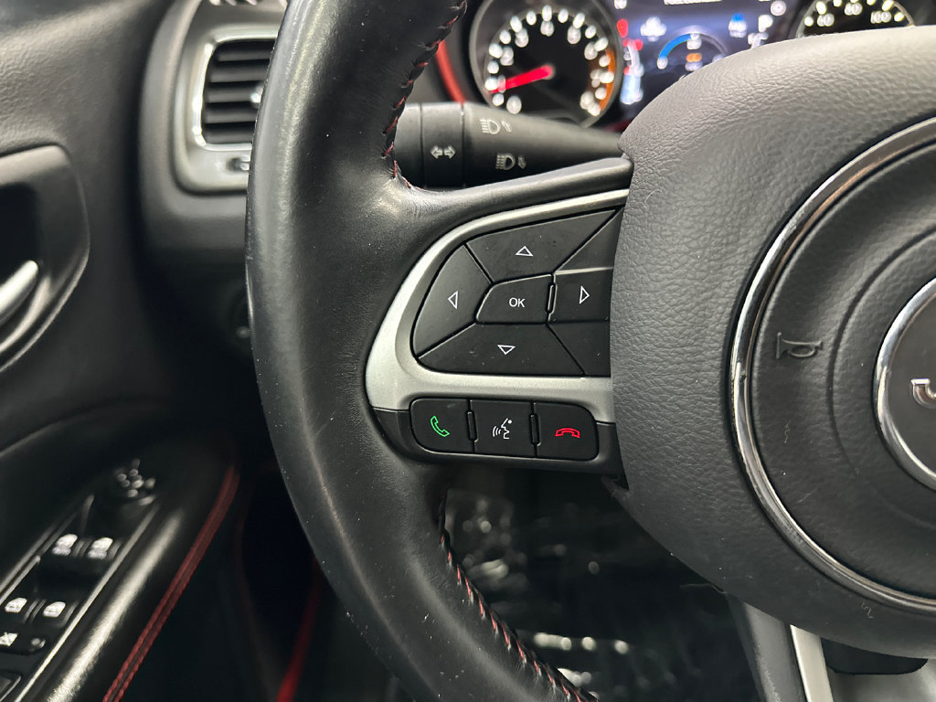 Used 2018 Jeep Compass Trailhawk AWD/4WD image 24