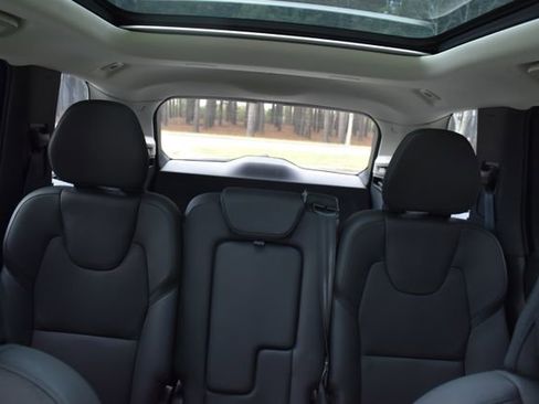 New 2024 Volvo XC90 T8 Plus w/ Protection Package Premier image 33