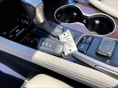 Used 2016 Lexus RX 350 FWD w/ Premium Package image 10