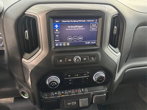 Used 2022 Chevrolet Silverado 1500 Custom w/ LPO, Dark Essentials Package AWD/4WD image 19